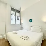 Parisian 2 Bedrooms Montorgueil 090 Παρίσι