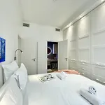 Parisian 2 Bedrooms Montorgueil 090 Παρίσι