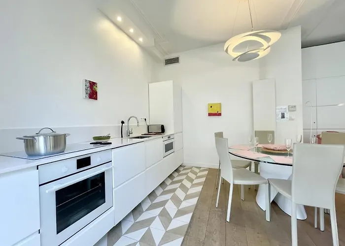 Parisian 2 Bedrooms Montorgueil 090 * パリ