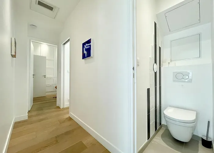 Parisian 2 Bedrooms Montorgueil 090 *