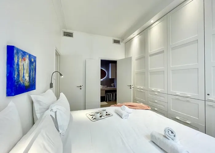 Parisian 2 Bedrooms Montorgueil 090 Paris